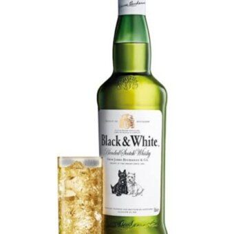 Bebida Whisky Black & White 1L